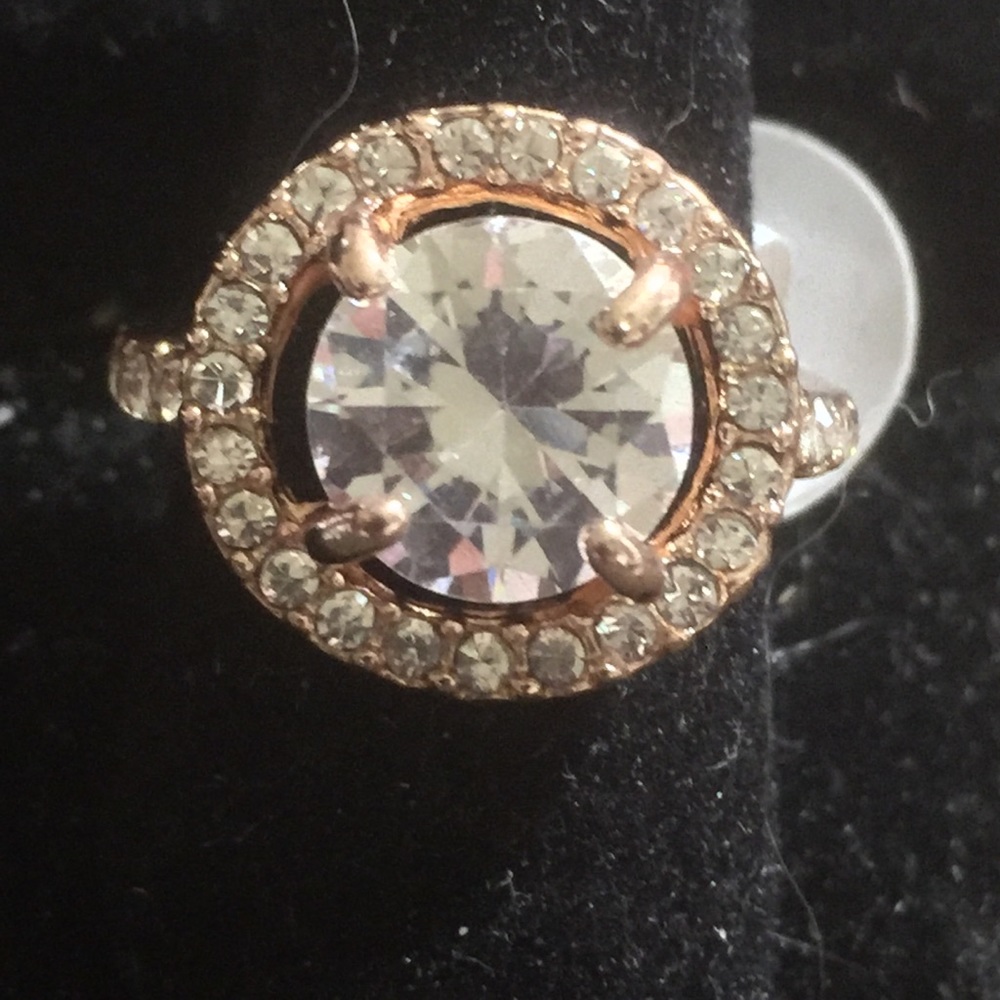 Rings Size 6 - Picture 3 of 7